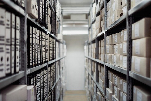 salle d'archives dématérialisation documents