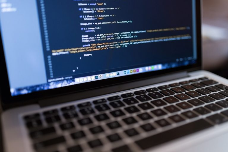 Quels sont les logiciels indispensables dans l’assurance santé ?